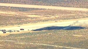 B-52-Bomber stürzt in Kalifornien ab