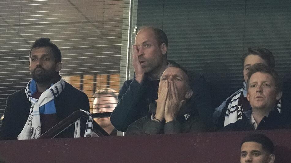 Prinz William im Fußballstadion