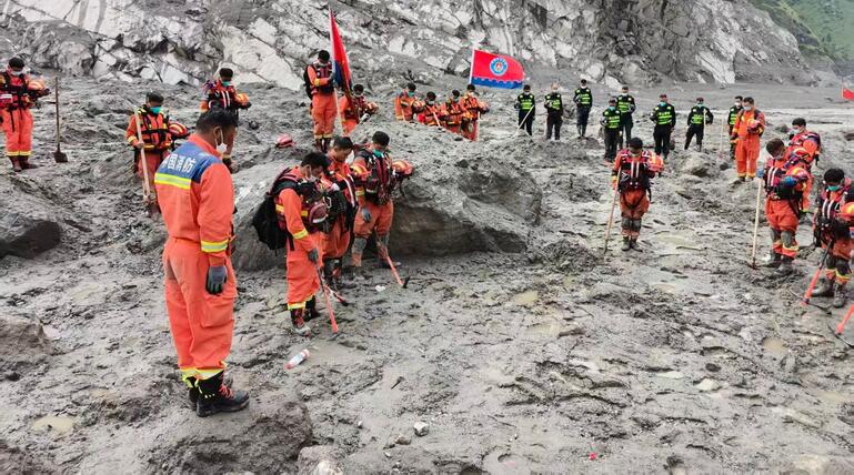 Nach Sturzflut im Himalaya - Tibet