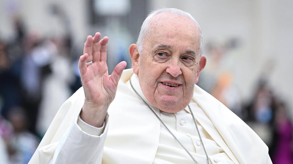 Papst Franziskus befindet sich seit zwei Wochen im Krankenhaus.