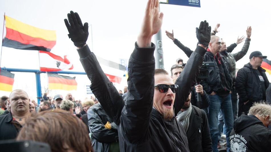 Tag der Deutschen Einheit - Demo «Tag der Nation»