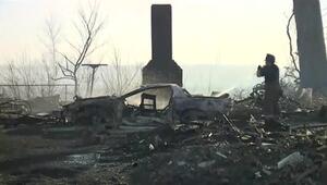 Einsatzkräfte bekämpfen Waldbrand in der Nähe von Kansas City