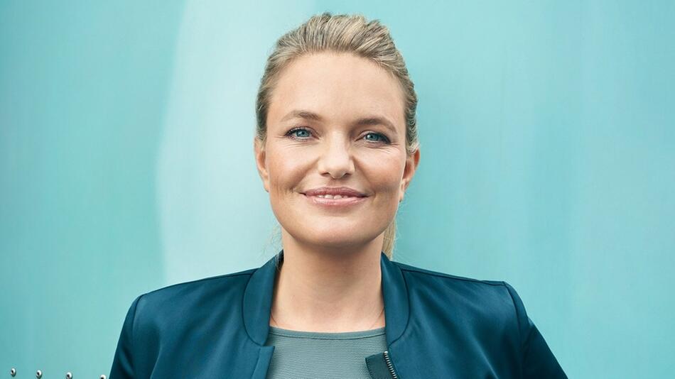 "Am Puls mit Sarah Tacke": Diesmal beschäftigte sie das Thema "10 Jahre 'Wir schaffen das'".