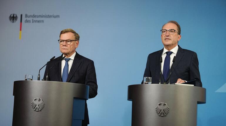 Statement Dobrindt und Wadephul zur Sprengstoff-Drohne