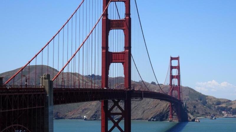 Golden Gate Bridge