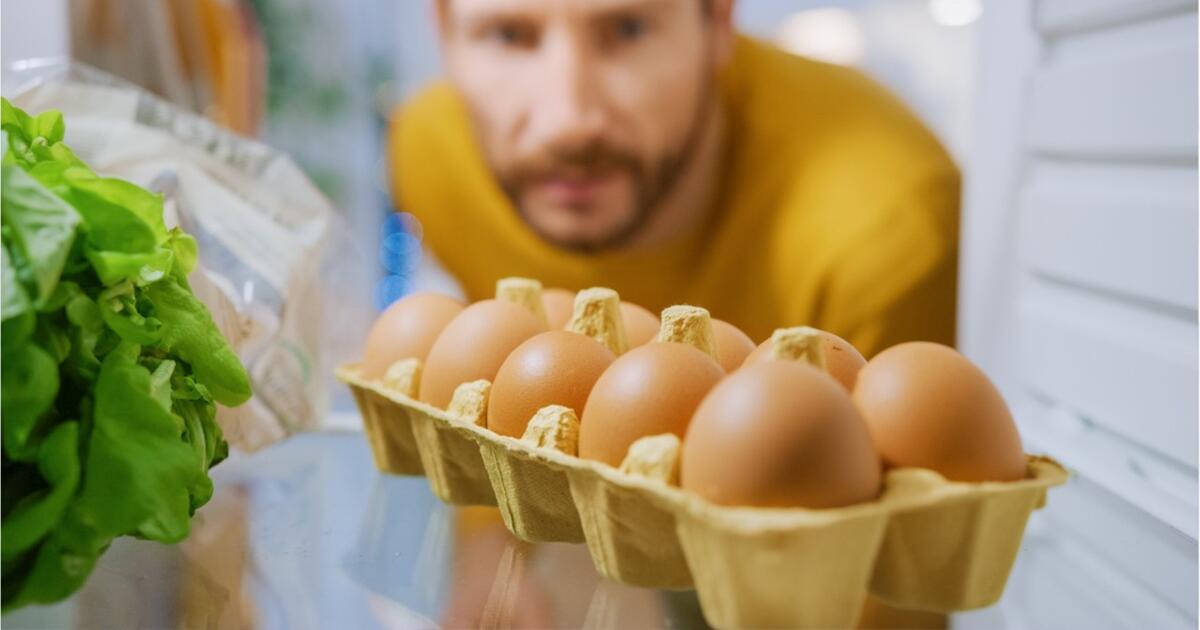 Hartgekochte Eier: Ein Fehler verkürzt Haltbarkeit erheblich - Video ...
