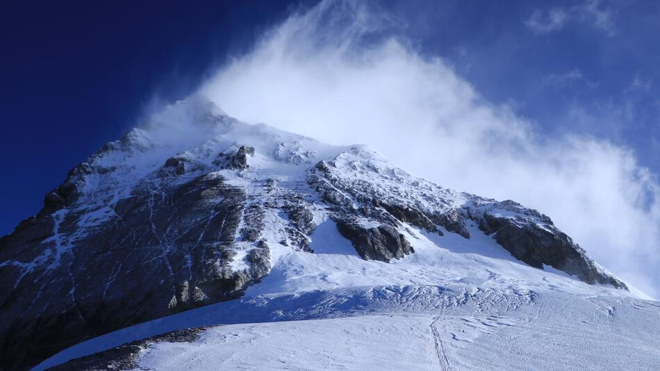 Wie hoch ist Mount Everest wirklich?