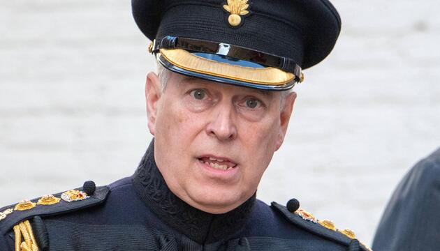Gegen Prinz Andrew werden im Rahmen seiner Verbindung zu Jeffrey Epstein seit Jahren schwere ...