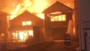 Großbrand wütet in japanischer Hafenstadt