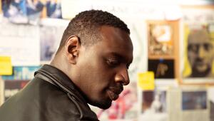 Omar Sy kehrt als Meisterdieb Assane Diop auch in der vierten Staffel "Lupin" zurück.