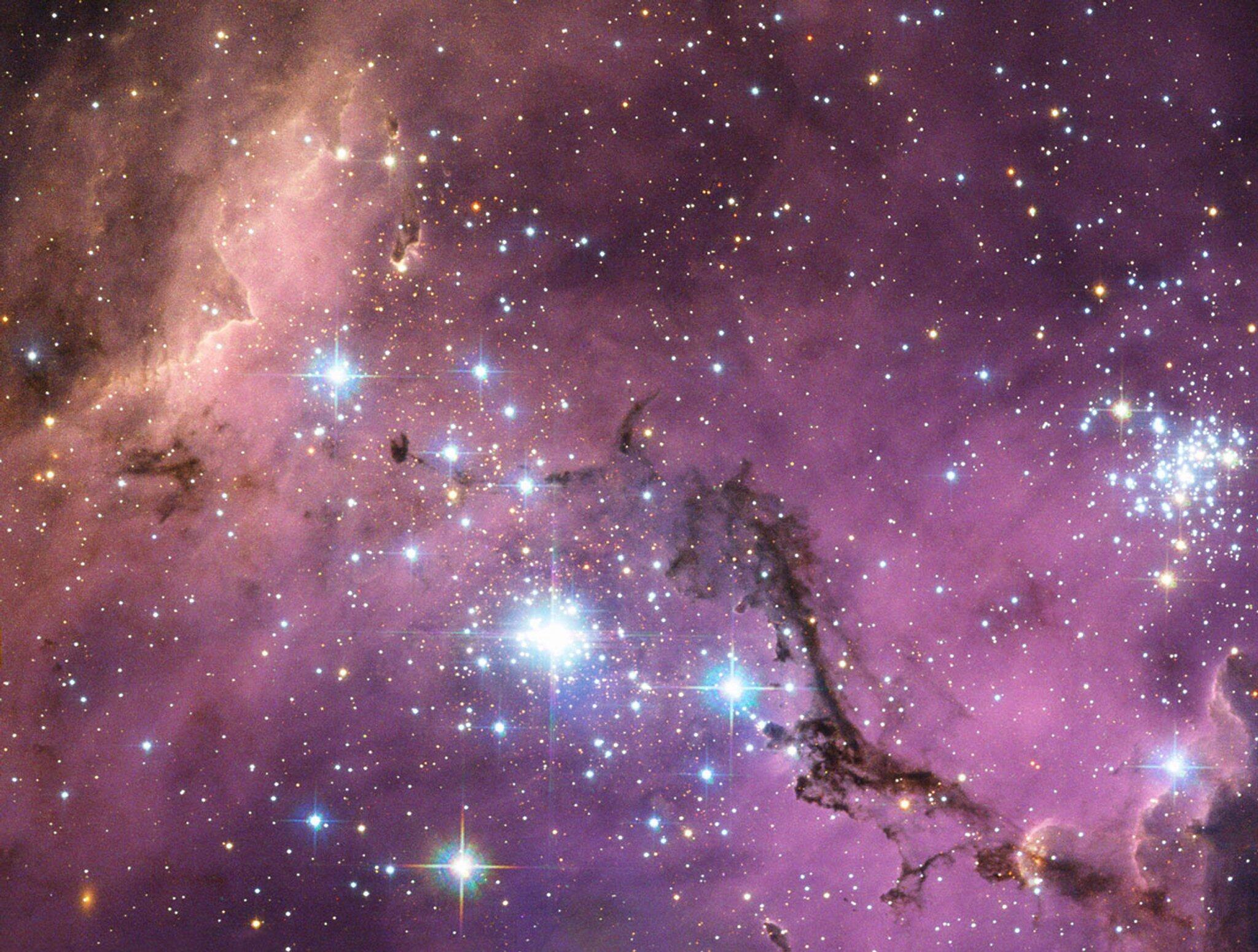  Hubble Best tigt Das Universum Expandiert Schneller Als Erwartet 