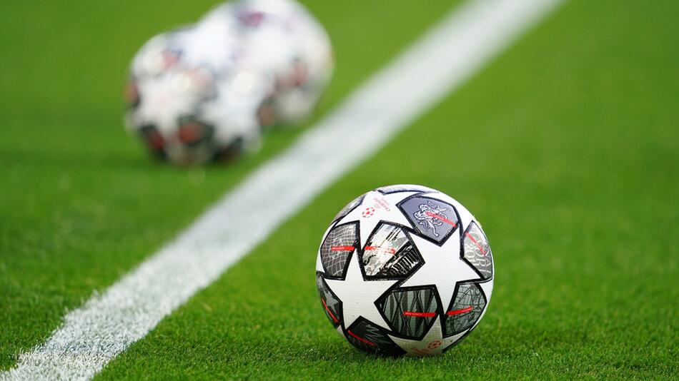 Zwölf europäische Fußball-Topclubs wollen Superliga gründen