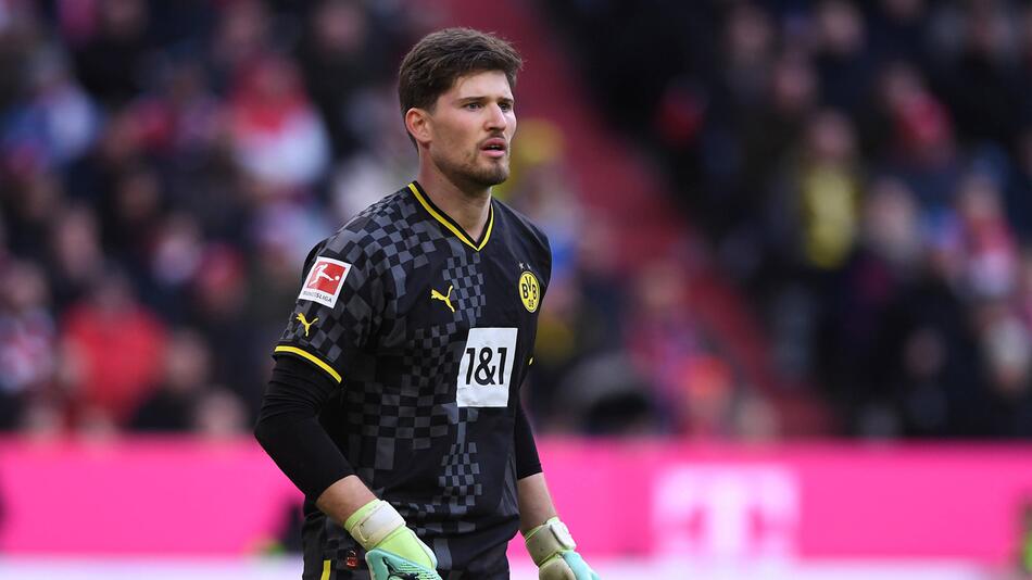 Gregor Kobel, Borussia Dortmund, FC Bayern, Fussball