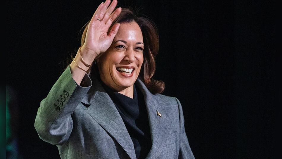 Kamala Harris will eine zweite Präsidentschaft von Donald Trump verhindern - auch mit der Hilfe ...