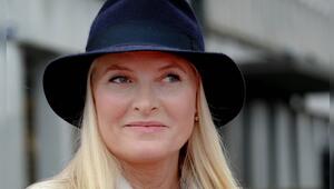 Mette-Marit übernachtete 2013 vier Tage lang in Epsteins Anwesen.