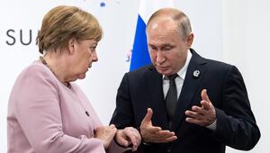 Kanzlerin Angela Merkel und Russlands Präsident Wladimir Putin