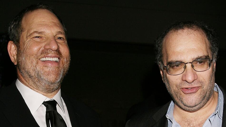 Harvey Weinstein und sein Bruder Bob Weinstein bei einer Party in New York.