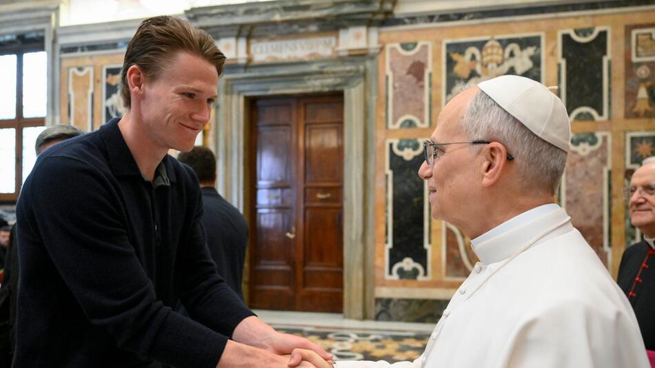 Papst empfängt SSC Neapel