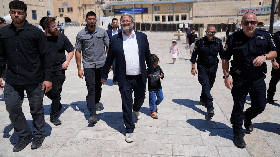Nahostkonflikt - Israels Polizeiminister Ben-Gvir auf Tempelberg