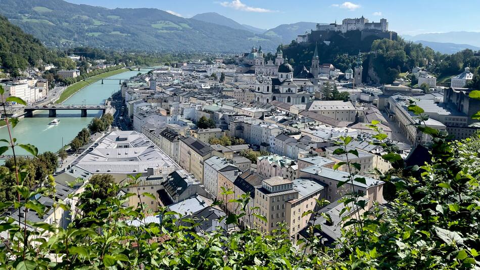 Ausblick vom Mönchsberg auf Salzburg