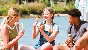 Treffen mit Freunden und Ausflüge in der Natur gehören für die Deutschen zum Sommer dazu.