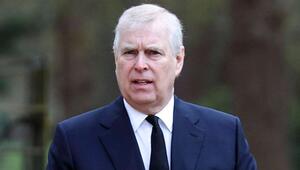 Prinz Andrew gibt seine Titel auf. Reicht das?