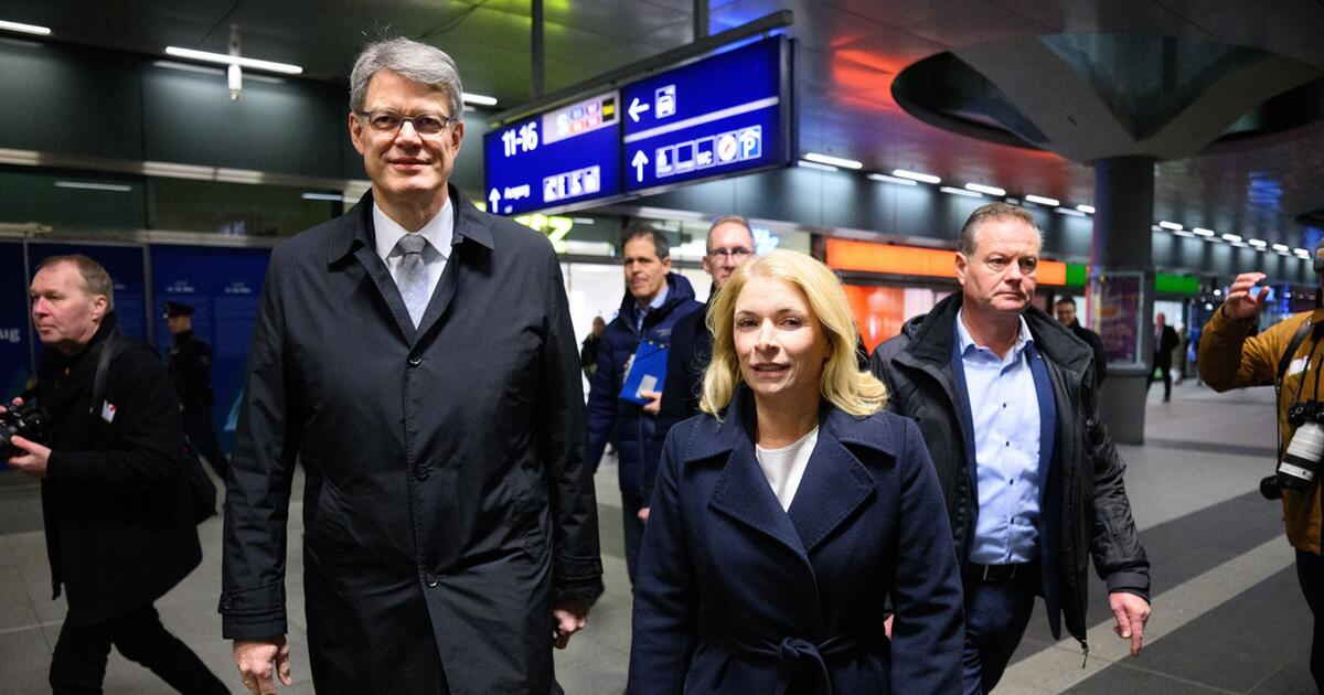 Bahn will bei Sauberkeit an 25 Bahnhöfen besser werden