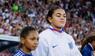 Jess Carter (rechts) bei Englands erstem EM-Spiel gegen Frankreich.