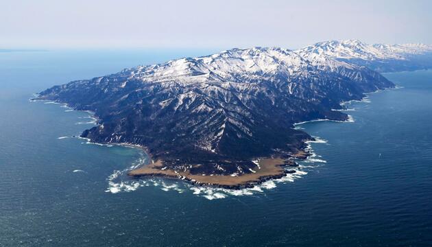 Starkes Erdbeben erschüttert Japan