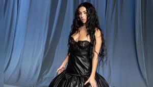 Lange Haare, Mittelscheitel, wilde Locken: Die sogenannten "Brontë-Waves" sind bei vielen Stars ...