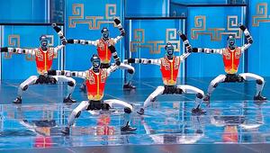 Flott unterwegs: Roboter zeigen Kung-Fu-Künste