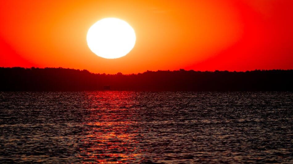 Sonnenaufgang über dem Steinhuder Meer