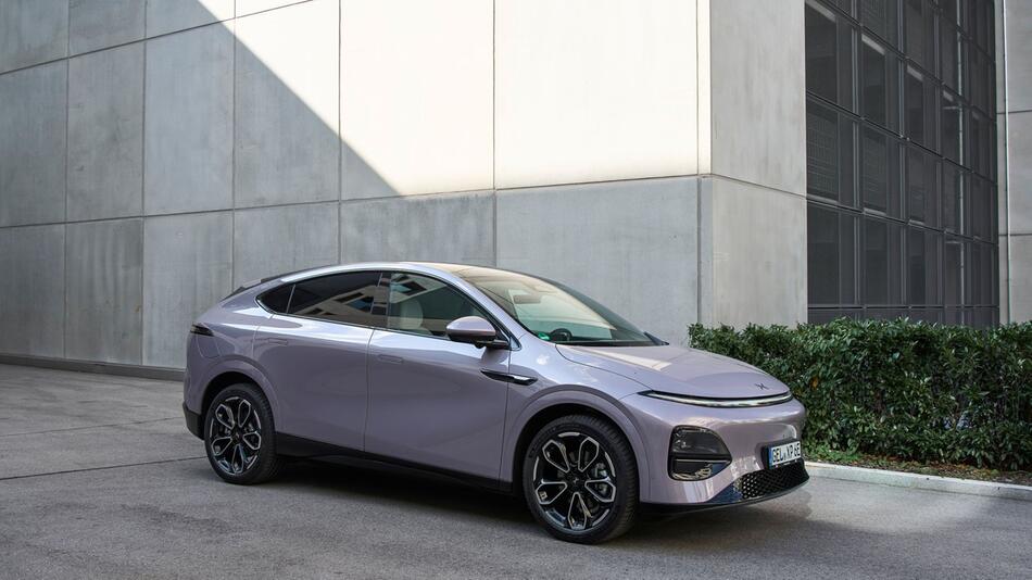 Xpeng G6