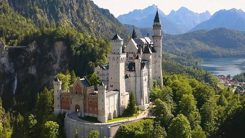 Märchenschlösser, Megalithen und Höhlenbilder: UNESCO kürt neue Stätten