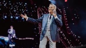 Roland Kaiser hat als erster Künstler seines Genres einen Konzertfilm herausgebracht.