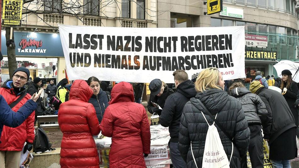 Protest in Wien gegen rechtskonservative Regierung