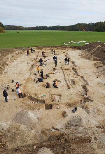 Bronzezeitliche Siedlung am "Königsgrab"