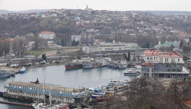Toter und Verletzte auf Krim nach ukrainischen Angriffen