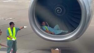 Schräge Mittagspause: Flughafenmitarbeiter macht Nickerchen in Triebwerksgehäuse