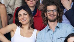 Monica Barbaro und Andrew Garfield hatten bei dem Tennis-Match sichtlich Spaß.