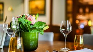 Eingedeckter Tisch in einem Restaurant