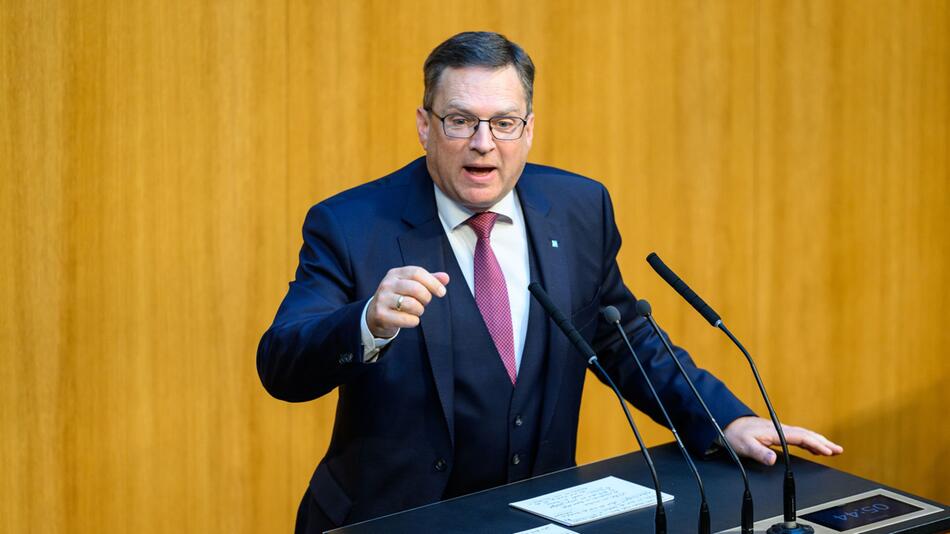 ÖVP-Klubchef Wöginger will sich ans Regierungsprogramm halten