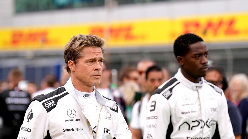 Brad Pitt (l) und Damson Idris