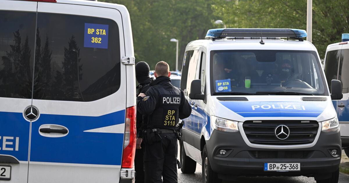 Mehrere Festnahmen Bei Razzia Gegen Schleuser In Sechs Bundesländern ...