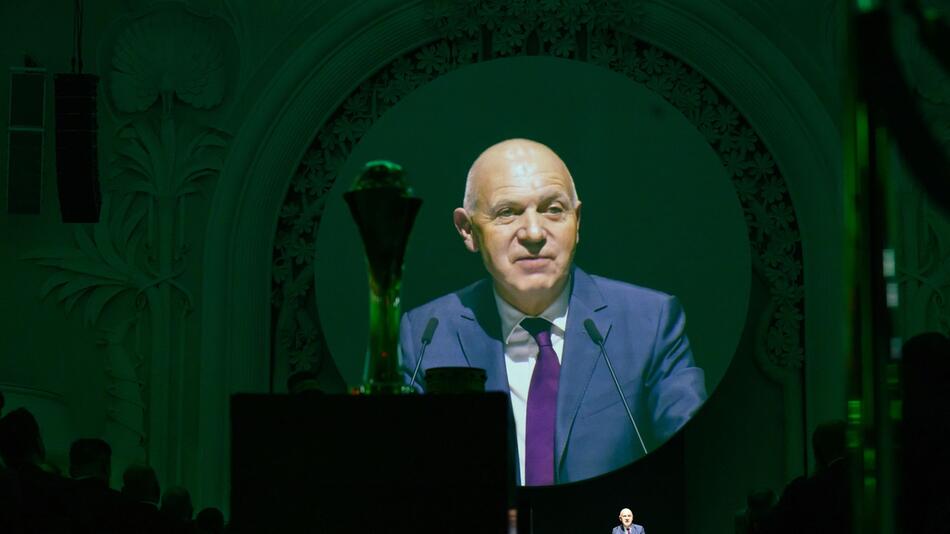 Bernd Neuendorf