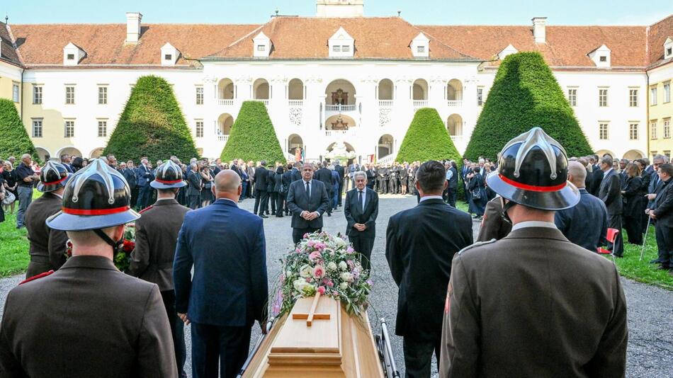 Beisetzung von Ex-ÖFB-Präsident Leo Windtner in St. Florian