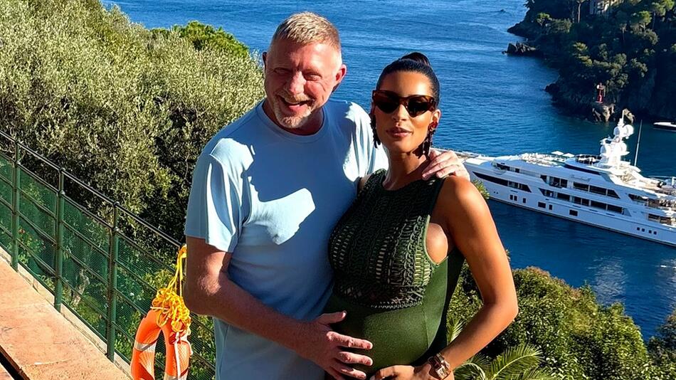 Boris Beckers Frau Lilian de Carvalho Monteiro zeigt ihren Babybauch im Badeanzug