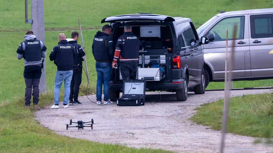 Mühlviertel - Nach tödlichen Schüssen - Fluchtauto gefunden