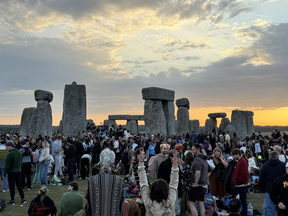 Kalendarischer Sommeranfang - Sonnenwende in Stonehenge