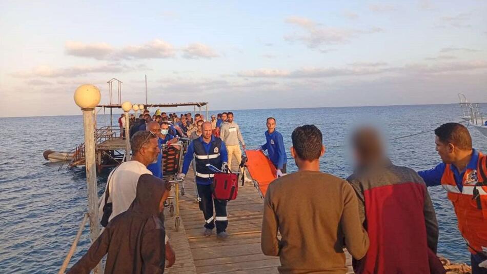 Bootsunglück im Roten Meer: Drei Tote und 13 Vermisste